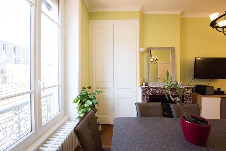 Charmant appartement tout confort 134 Thiers - Lyon 6e Apartment in Villeurbanne