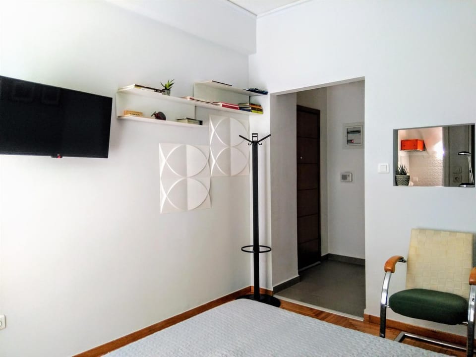 Athens Pangrati modern apt 10min to metro Apartment in Athens