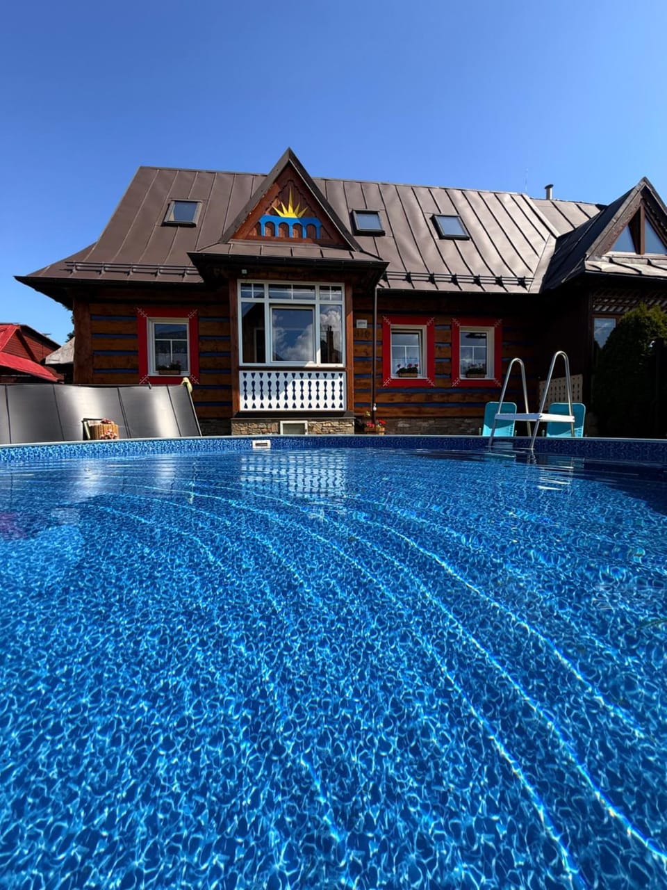 Swimming pool, Swimming pool