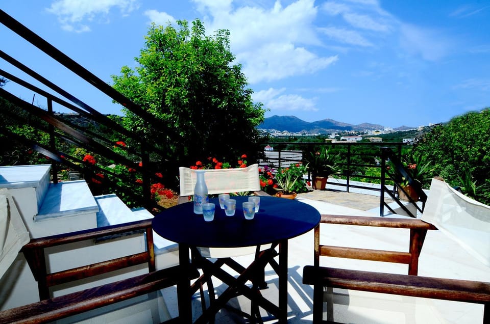 Patio, Day, Natural landscape, View (from property/room), Balcony/Terrace, Mountain view