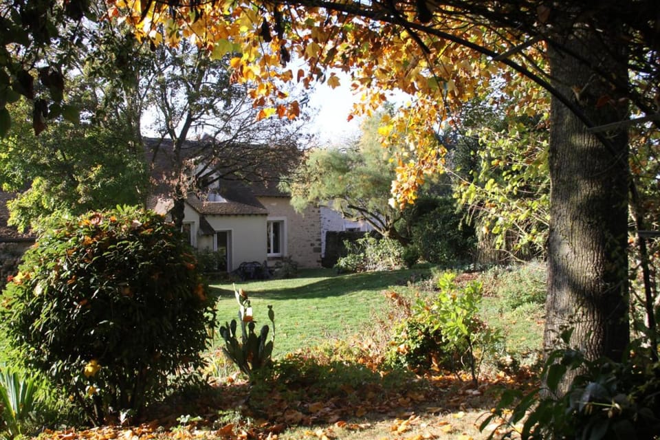 Chambres d'hôtes de la Fontaine Bed and Breakfast in Île-de-France