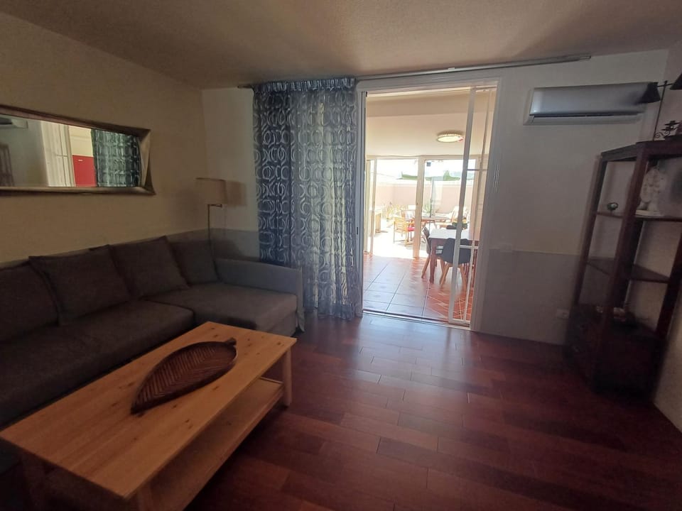 Parque Santiago 1 Villa114 Tenerife Rental & Sales Apartment in Playa de las Americas