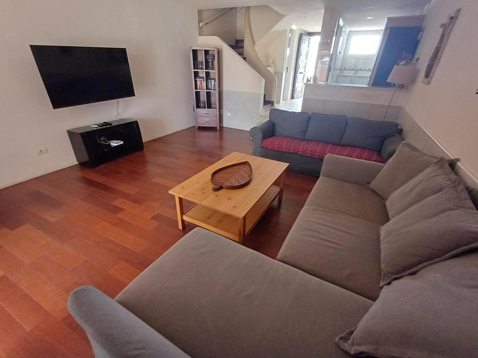 Parque Santiago 1 Villa114 Tenerife Rental & Sales Apartment in Playa de las Americas