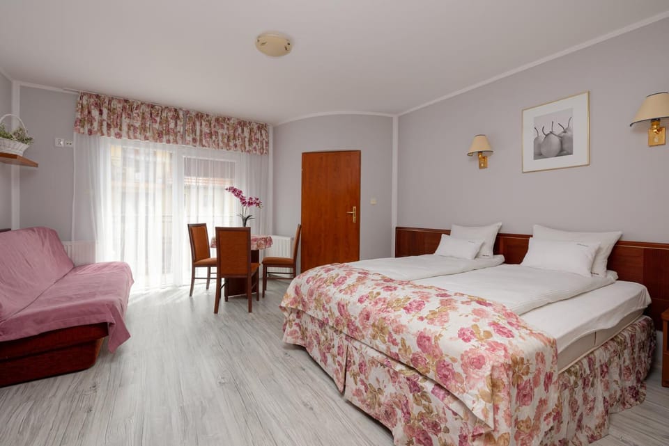 Willa Rawia Bed and Breakfast in West Pomeranian Voivodeship, Poland