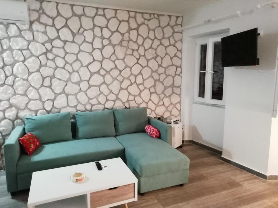 C & A House Apartment in Corfu