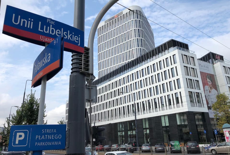 Pulawska Nr 1 Apartment in Warsaw
