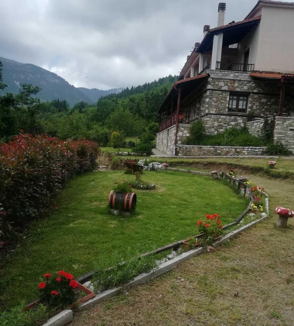 Property building, Spring, Natural landscape, Garden