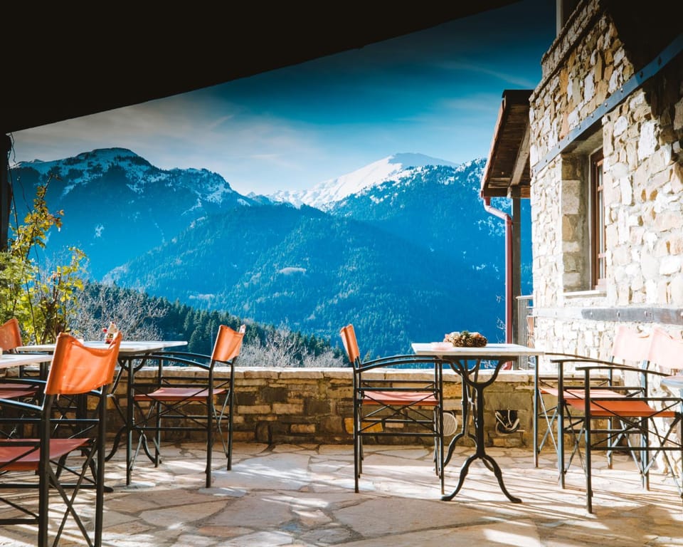 Balcony/Terrace, Mountain view