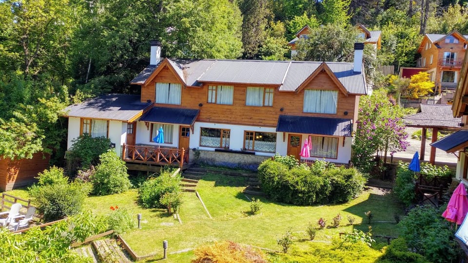 Garden, Garden view, Mountain view, Pool view, River view, Quiet street view