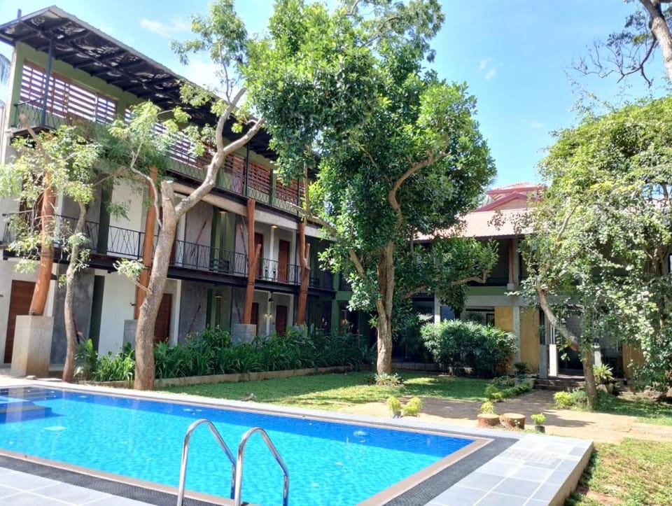Royal Tusker Hotel Hotel in Southern Province