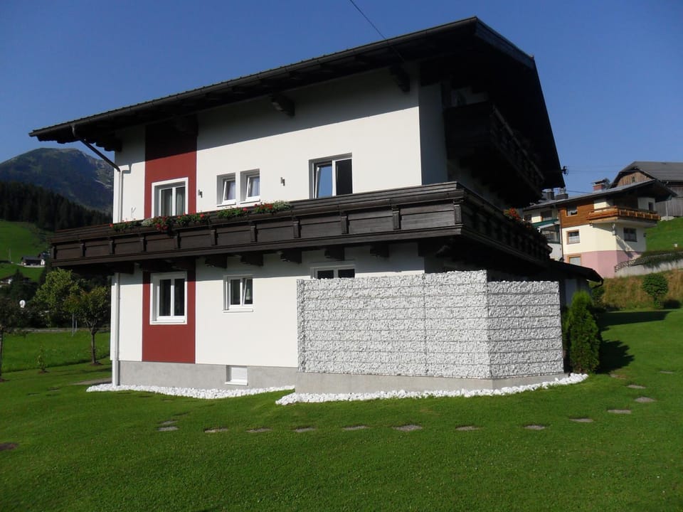 Property building, Garden view