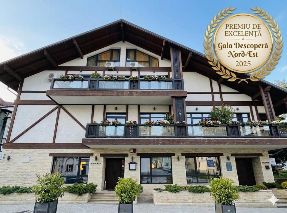 KABAN BOUTIQUE HOTEL - 5Star Central Villa in Vatra Dornei Chalet in Romania