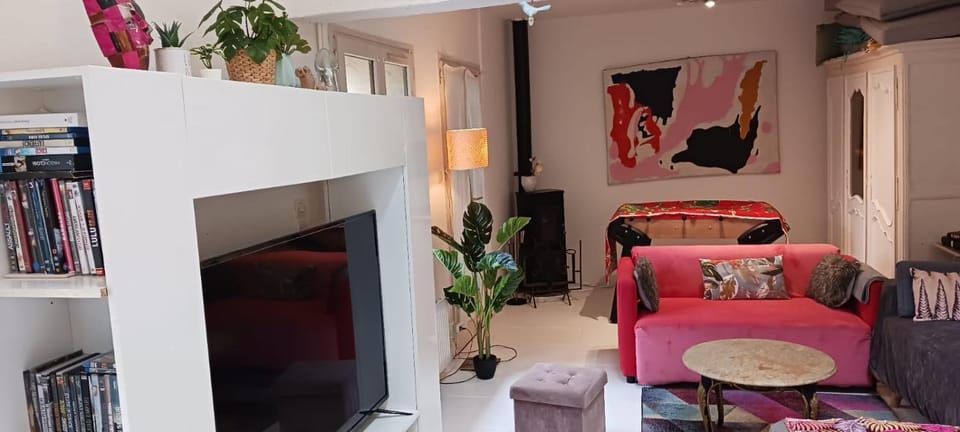 Jolie maison avec jardin clos - Fontainebleau Héricy, 35 min Paris Villa in Fontainebleau