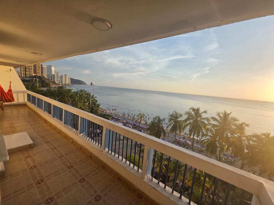 APARTAMENTO CON HERMOSA VlSTA AL MAR EN EL RODADERO Apartment in Gaira