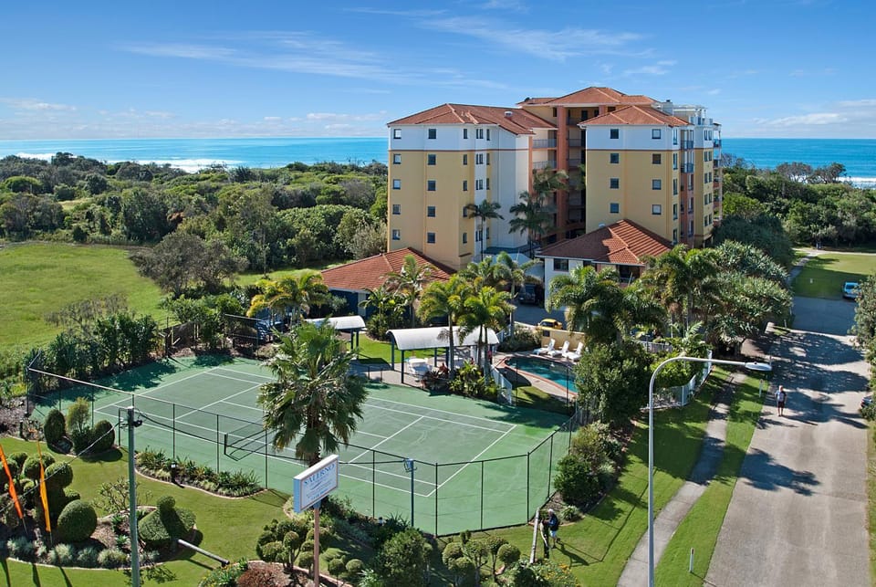 Garden, Beach, Tennis court, Garden view, Sea view, Street view, Swimming pool