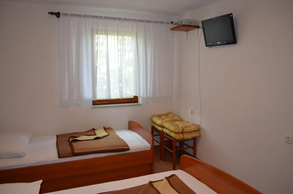 TV and multimedia, Bedroom