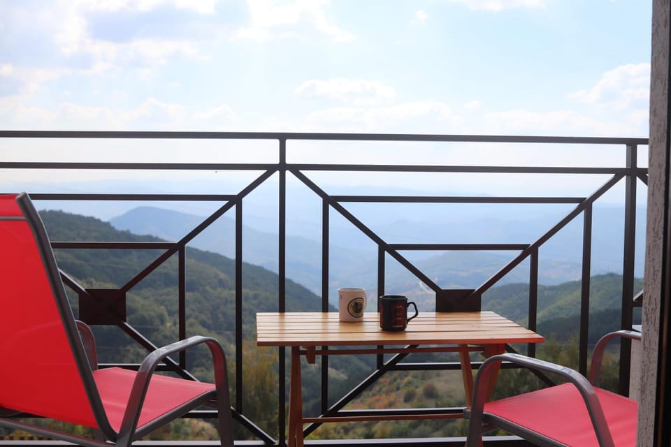Day, Summer, Balcony/Terrace, Autumn, On site, Landmark view, Landmark view, Mountain view, Mountain view, Quiet street view