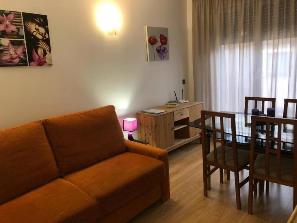 Araco 1E by CONFORTSKY Apartment in El Pas de la Casa