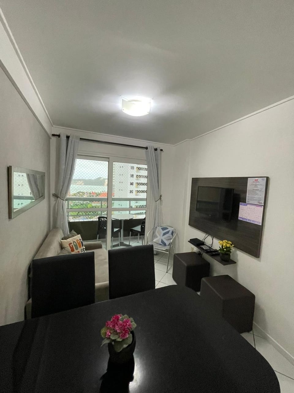 TV and multimedia, Dining area