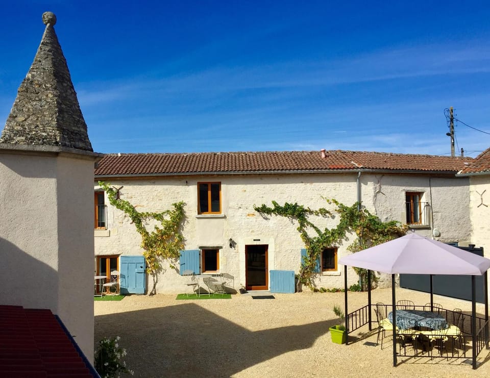Property building, Patio, Dining area, Inner courtyard view