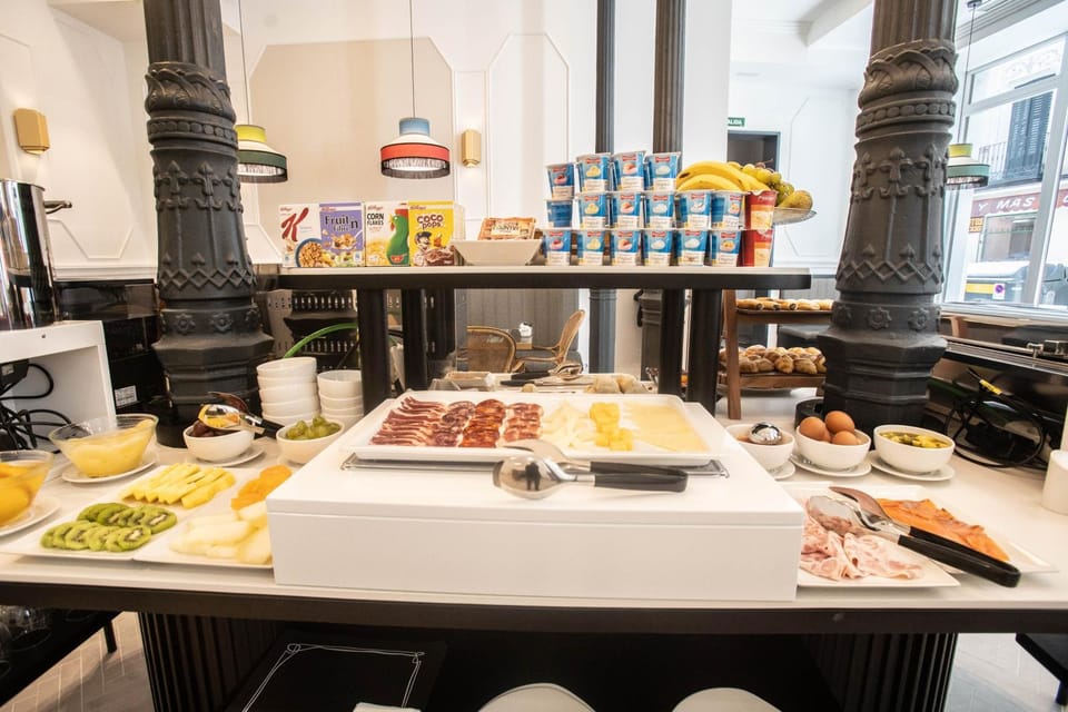 Buffet breakfast