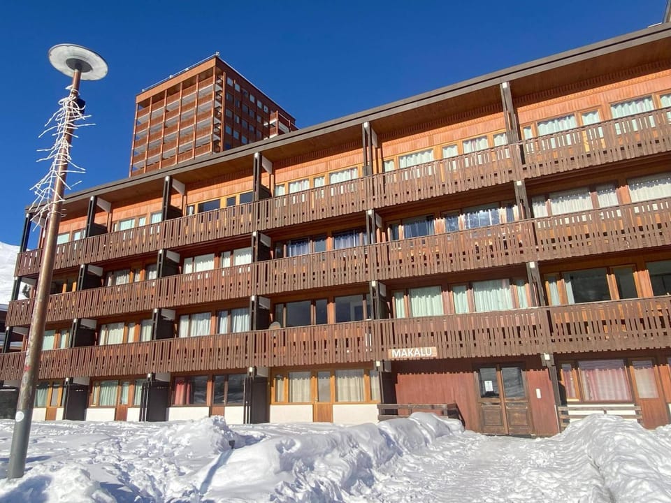 Appartement rénové 5 pers, accès direct aux pistes à La Plagne Apartment in Mâcot-la-Plagne