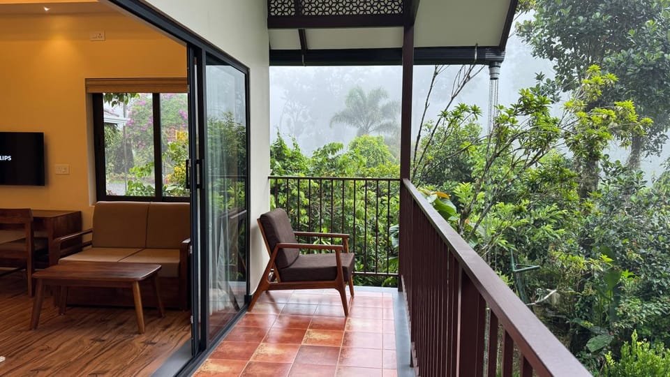Day, Natural landscape, View (from property/room), Balcony/Terrace, Seating area