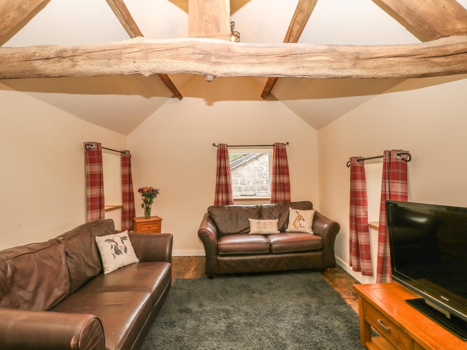 Dale View Farm House in Derbyshire Dales District