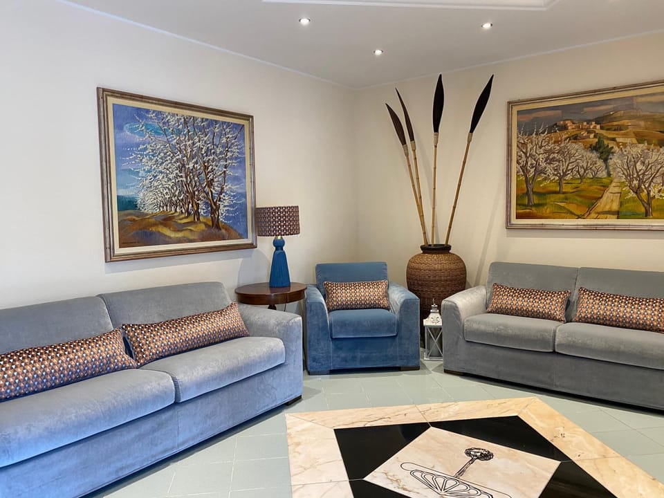 Lounge or bar