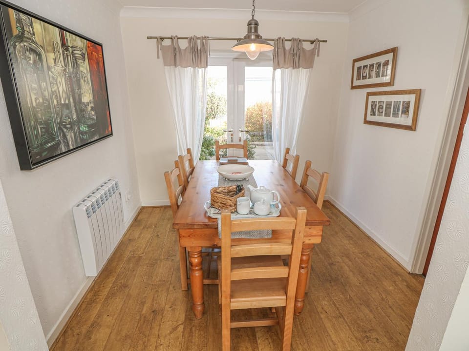 Trem Y Garn House in Morfa Nefyn