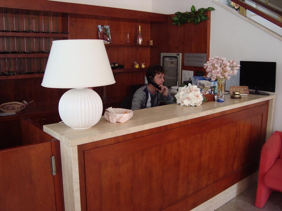 Lobby or reception, Lobby or reception