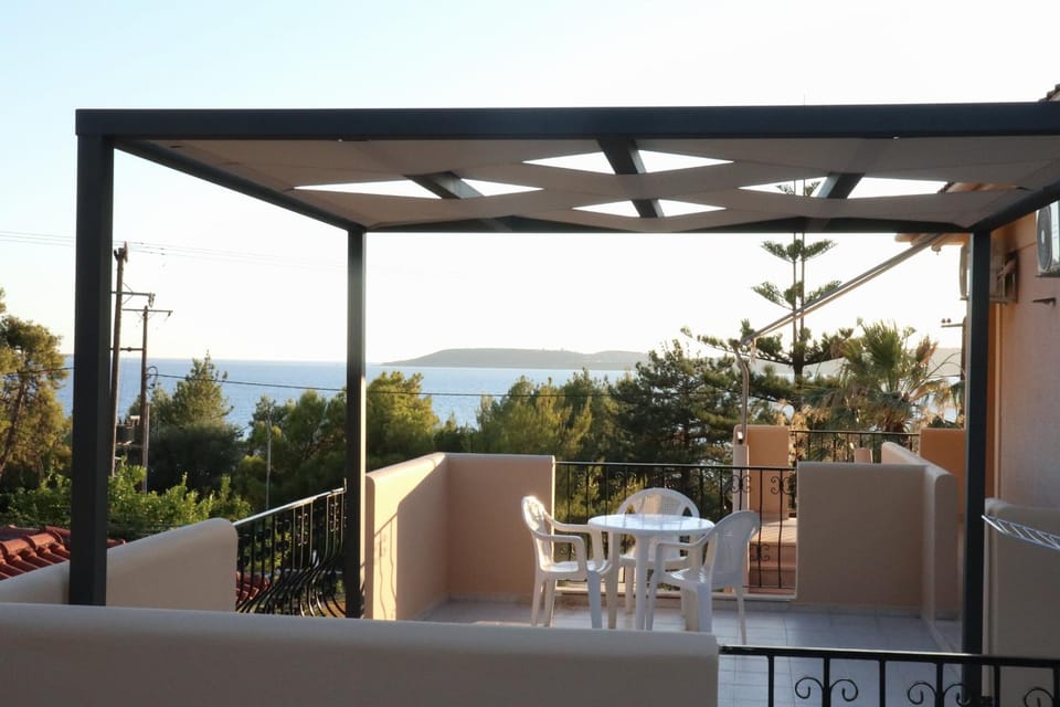 Emma's Studios Apartment in Argostolion