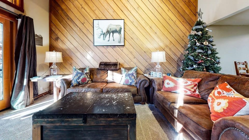 Snowcreek Iii #415 Condo Apartment in Mammoth Lakes
