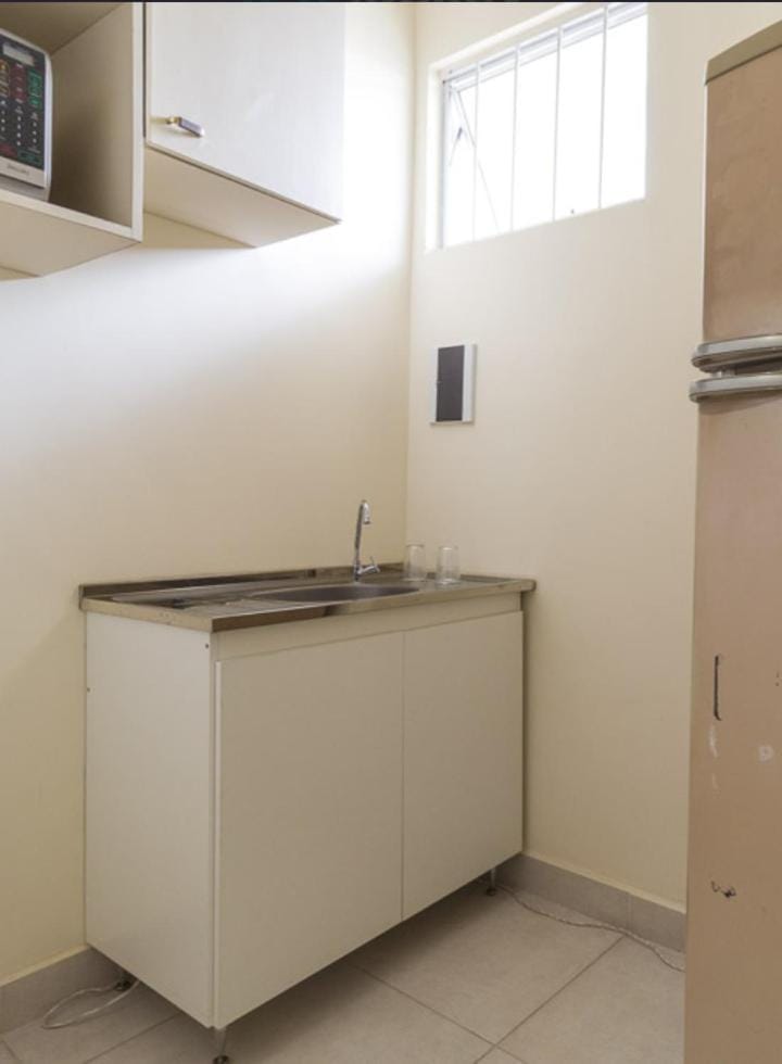 Kitchen or kitchenette, Bedroom