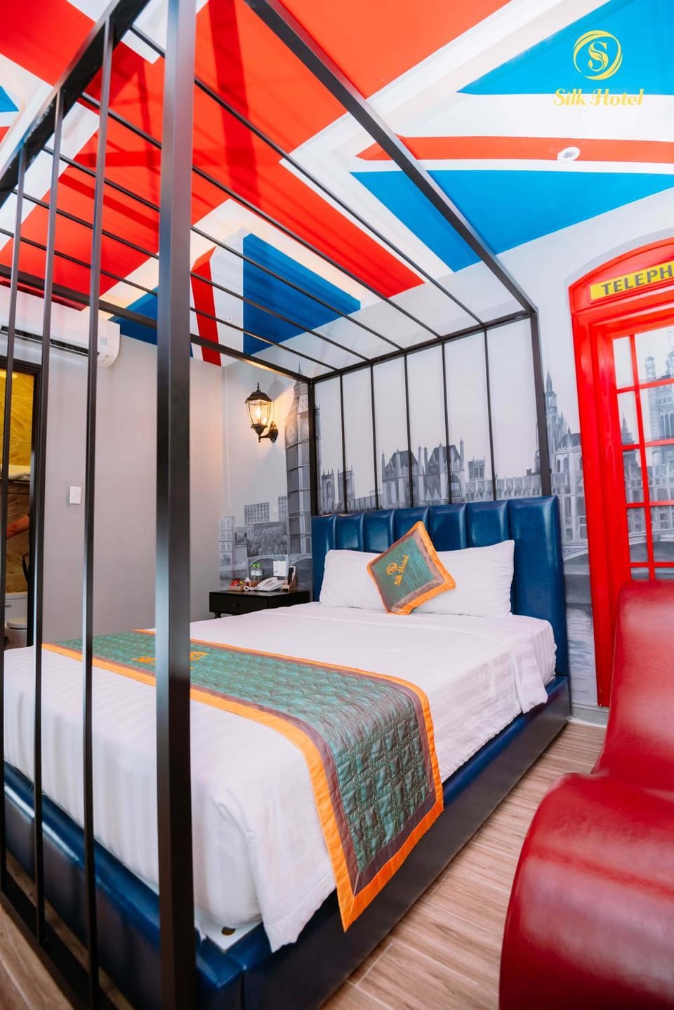 Silk Hotel near Tan Son Nhat Airport Hotel in Ho Chi Minh City