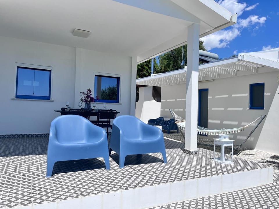 Patio, Balcony/Terrace, sunbed