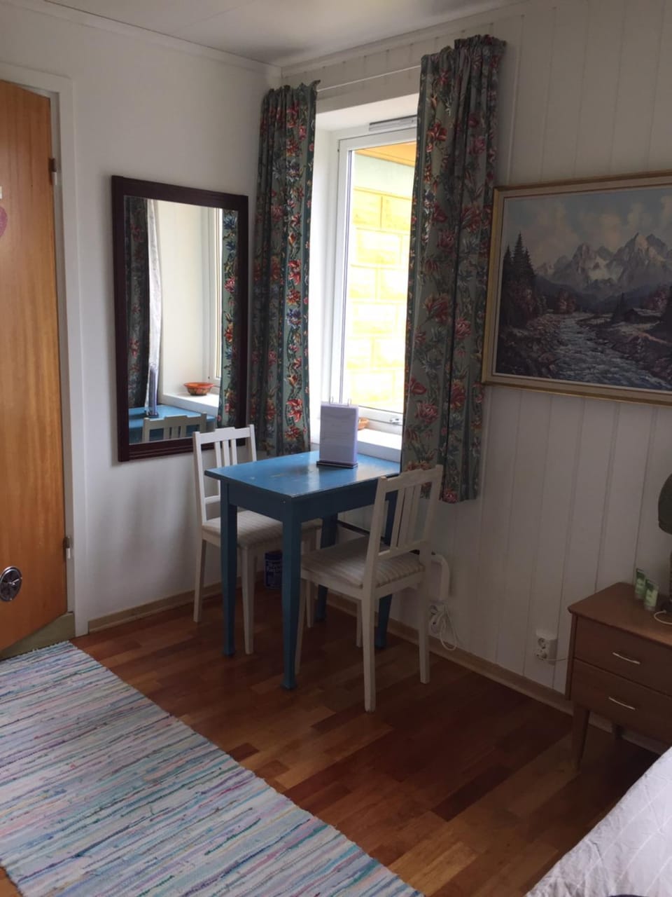 Cute small apartment on the pier in Nyksund Apartment in Nordland, Norway
