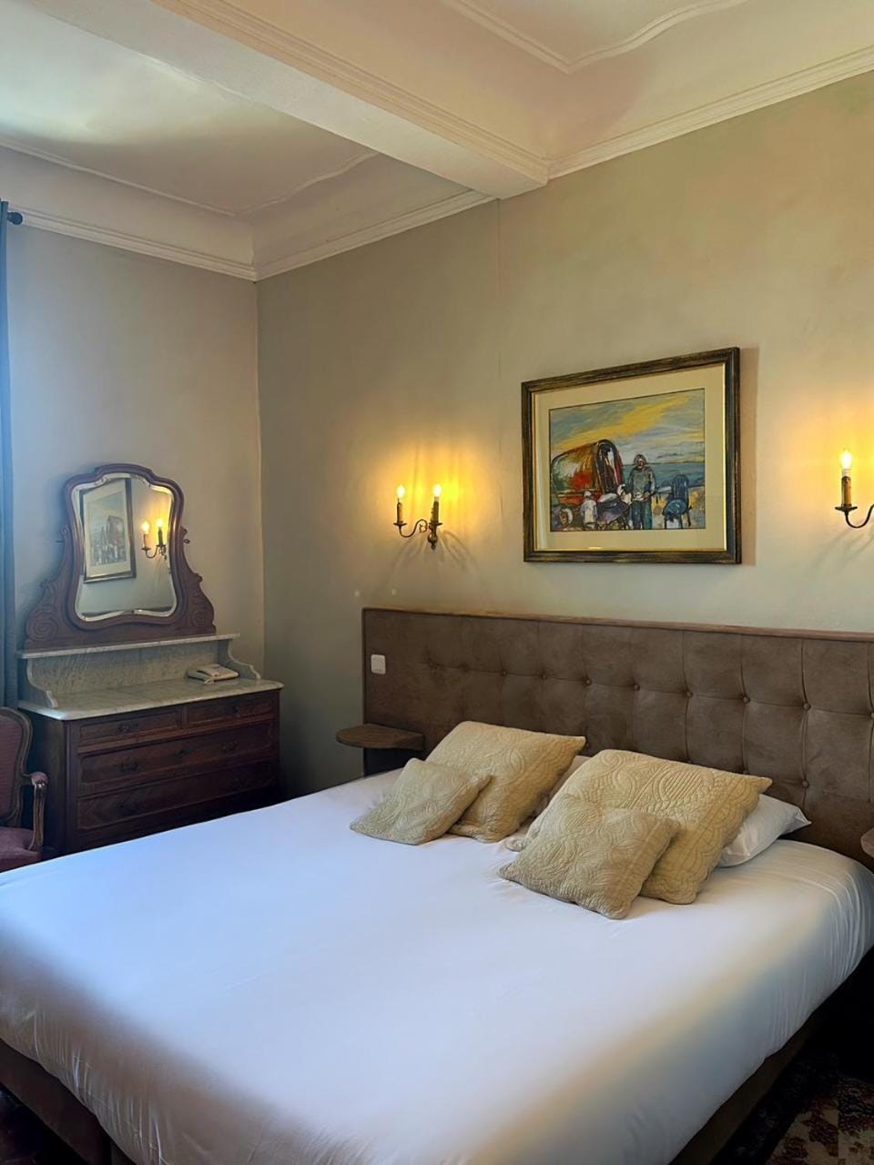 Hostellerie Le Beffroi Hotel in Provence-Alpes-Côte d'Azur