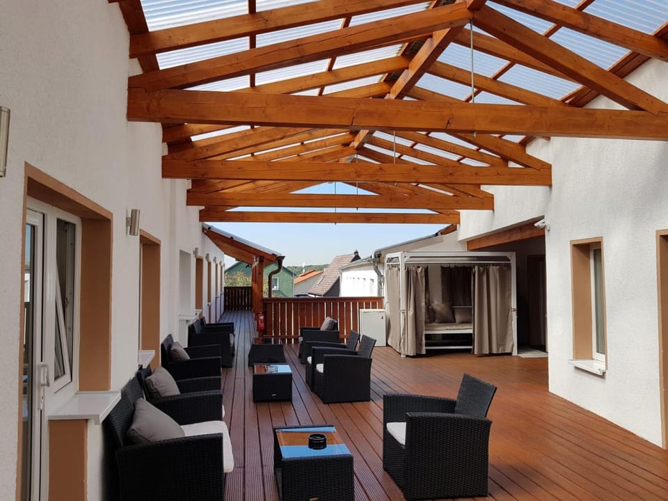 Balcony/Terrace, Balcony/Terrace