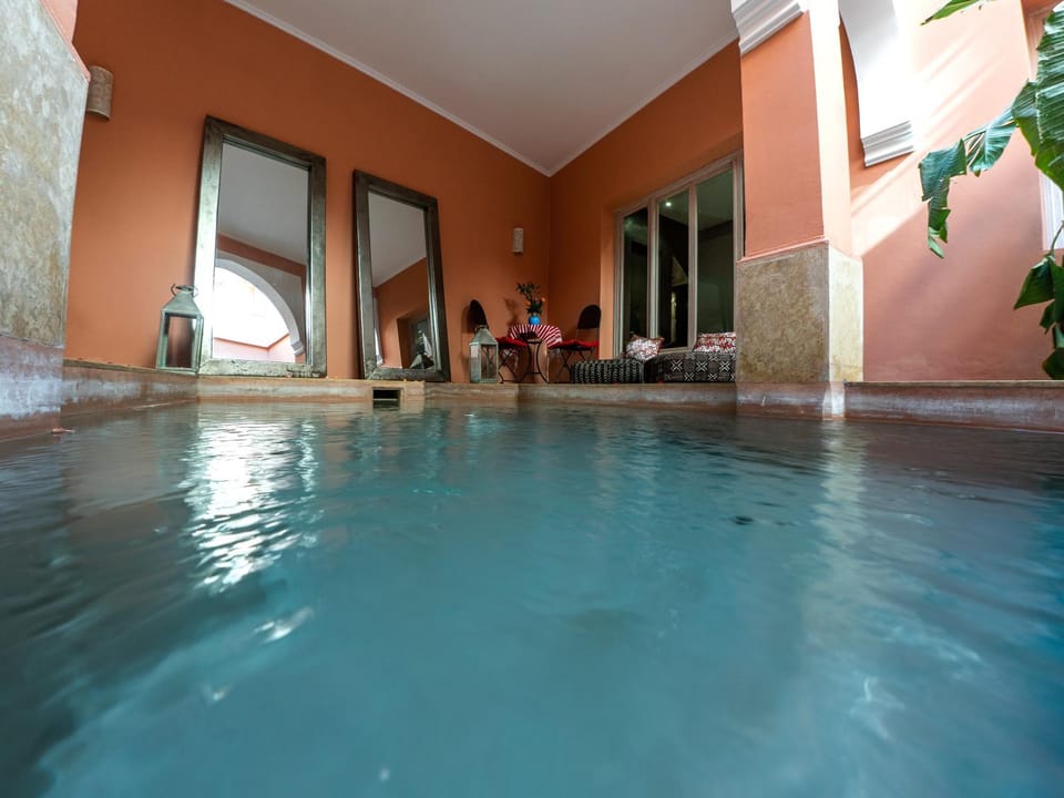 Swimming pool, Open Air Bath