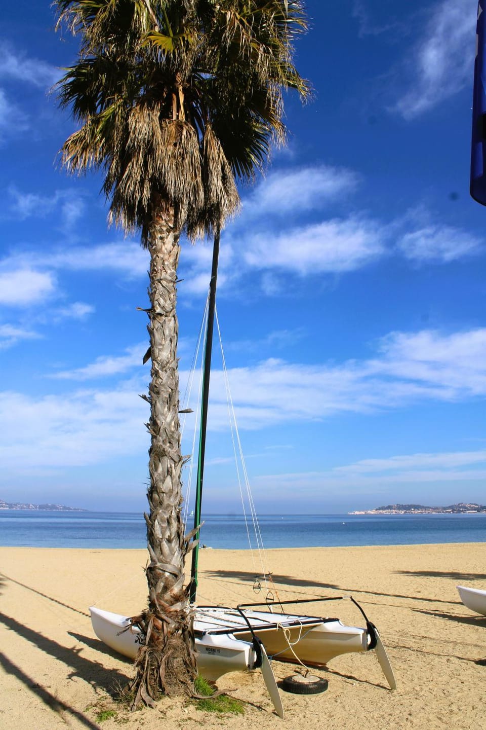 Nearby landmark, Beach
