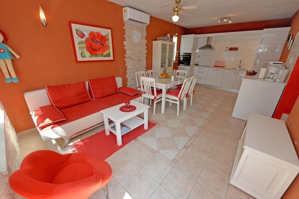 Villa MT Villa in Zadar County
