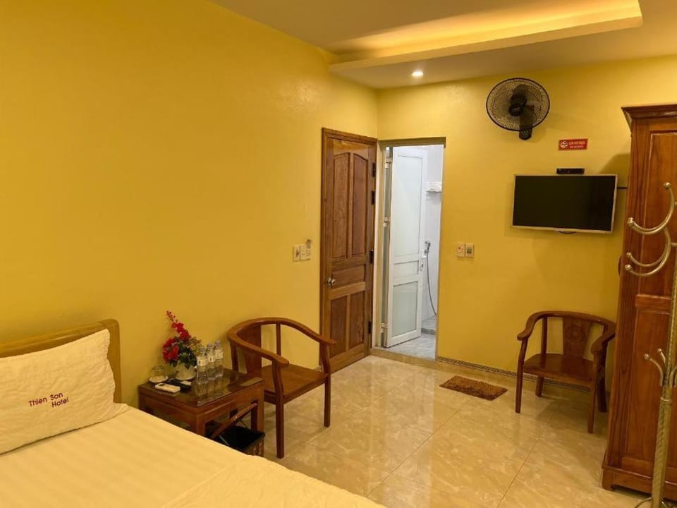 Thien Son Guesthouse Vacation rental in Vietnam