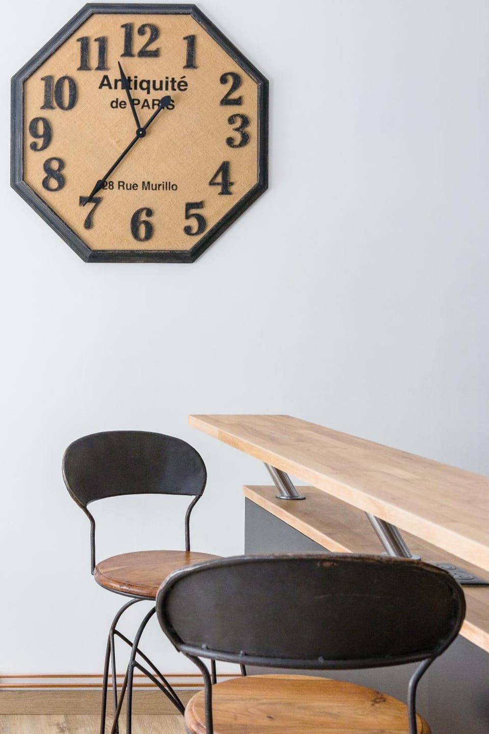 Kitchen or kitchenette, Decorative detail