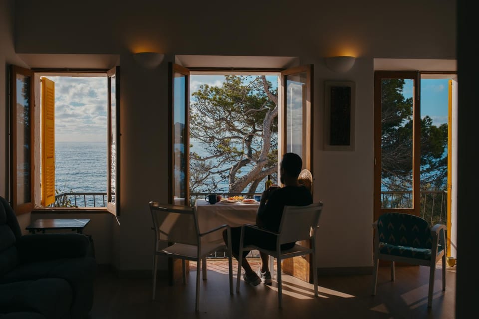View (from property/room), Living room, Sea view
