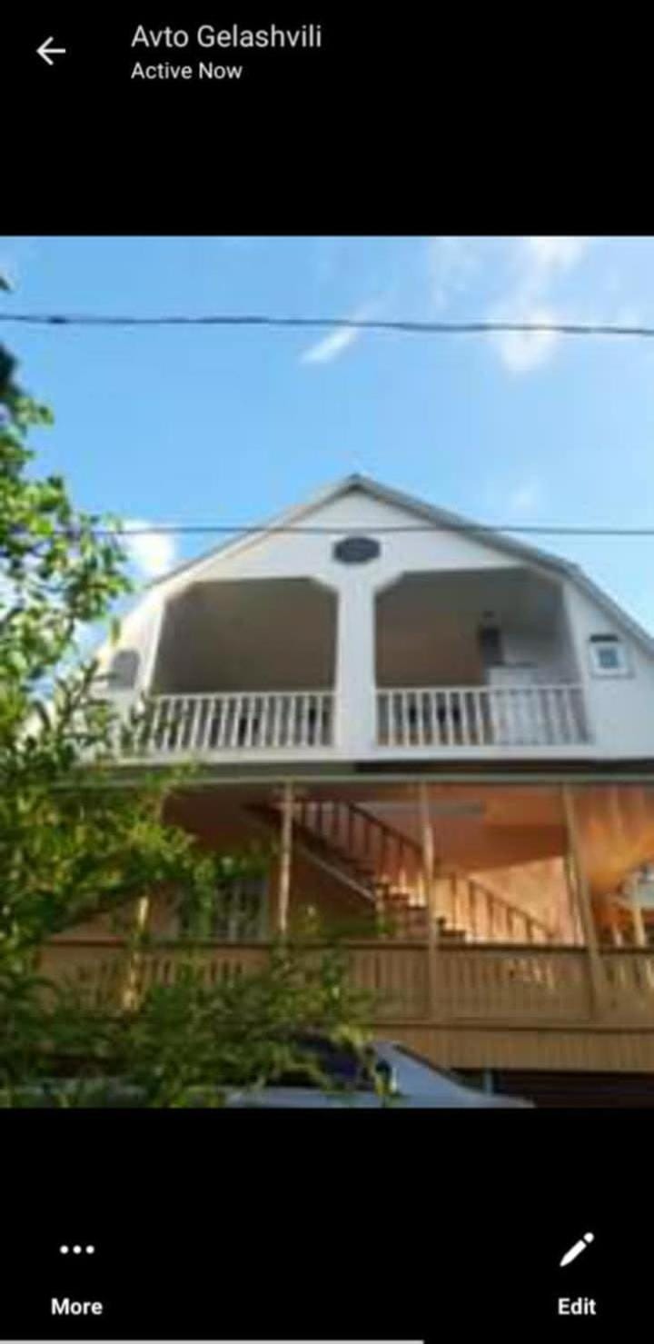 Мзетамзе 59 Bed and Breakfast in Georgia