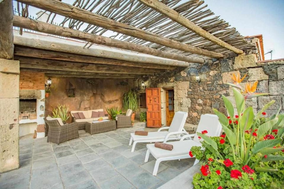 Casa Oronado House in Comarca Sur