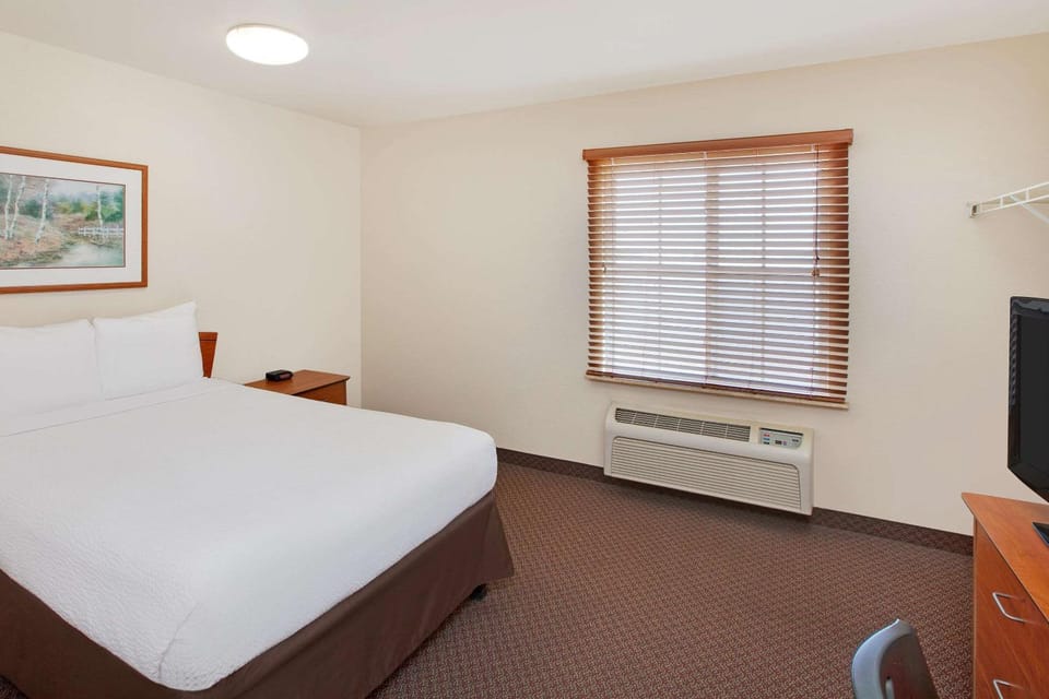 Photo of the whole room, On site