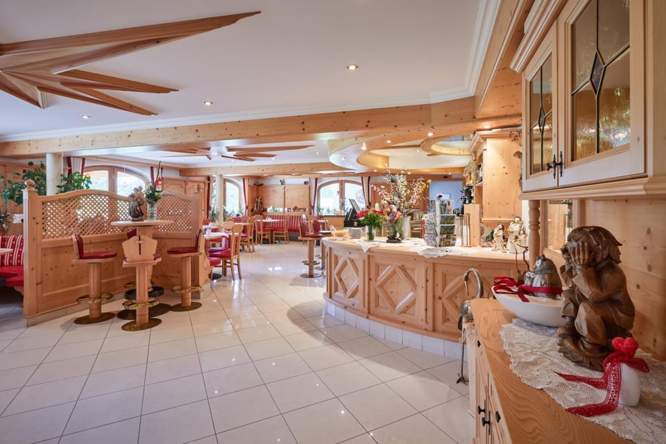 Lounge or bar
