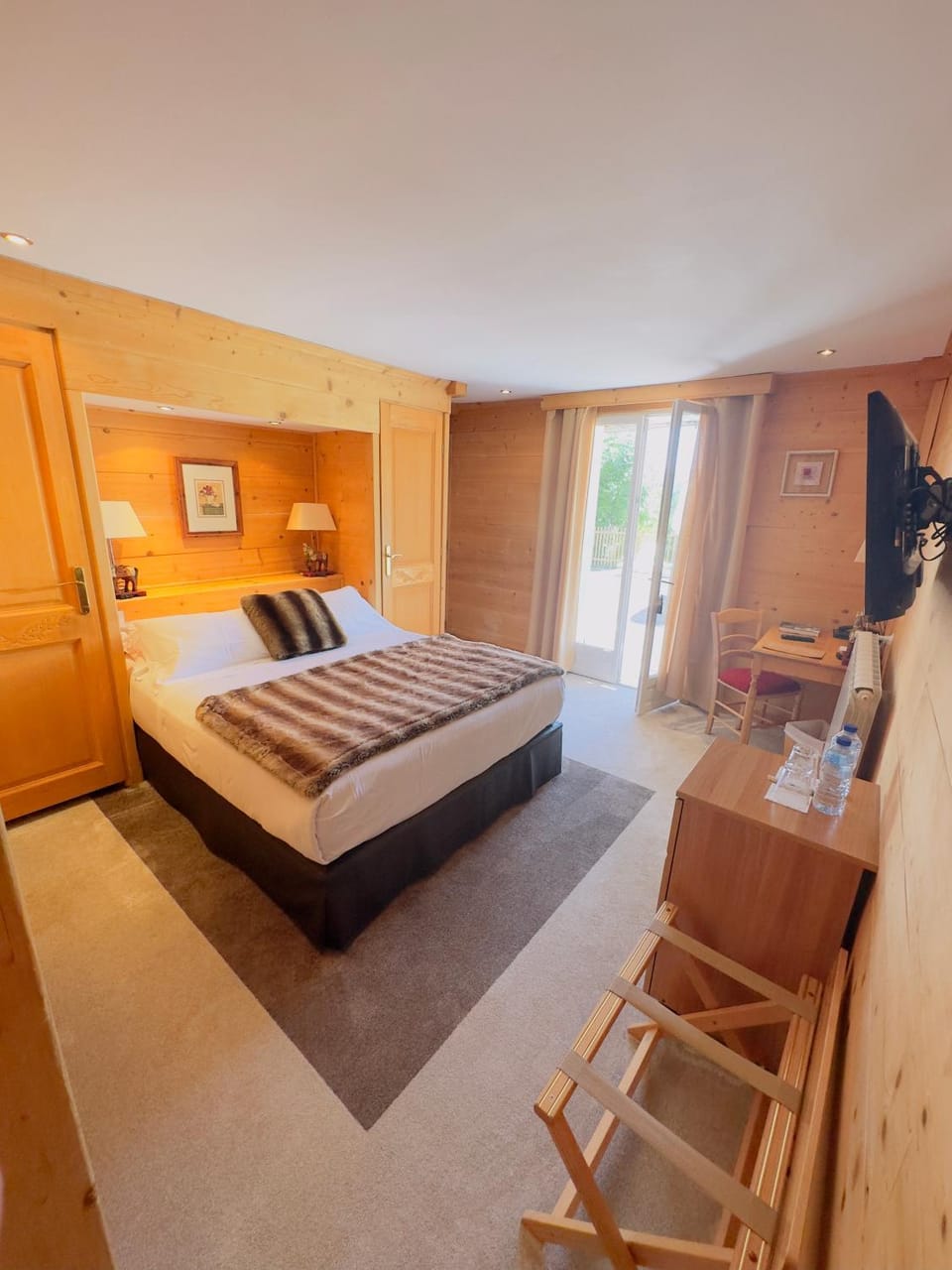 Hôtel Le Chalet d'Auron Restaurant et Spa Hotel in Saint-Étienne-de-Tinée